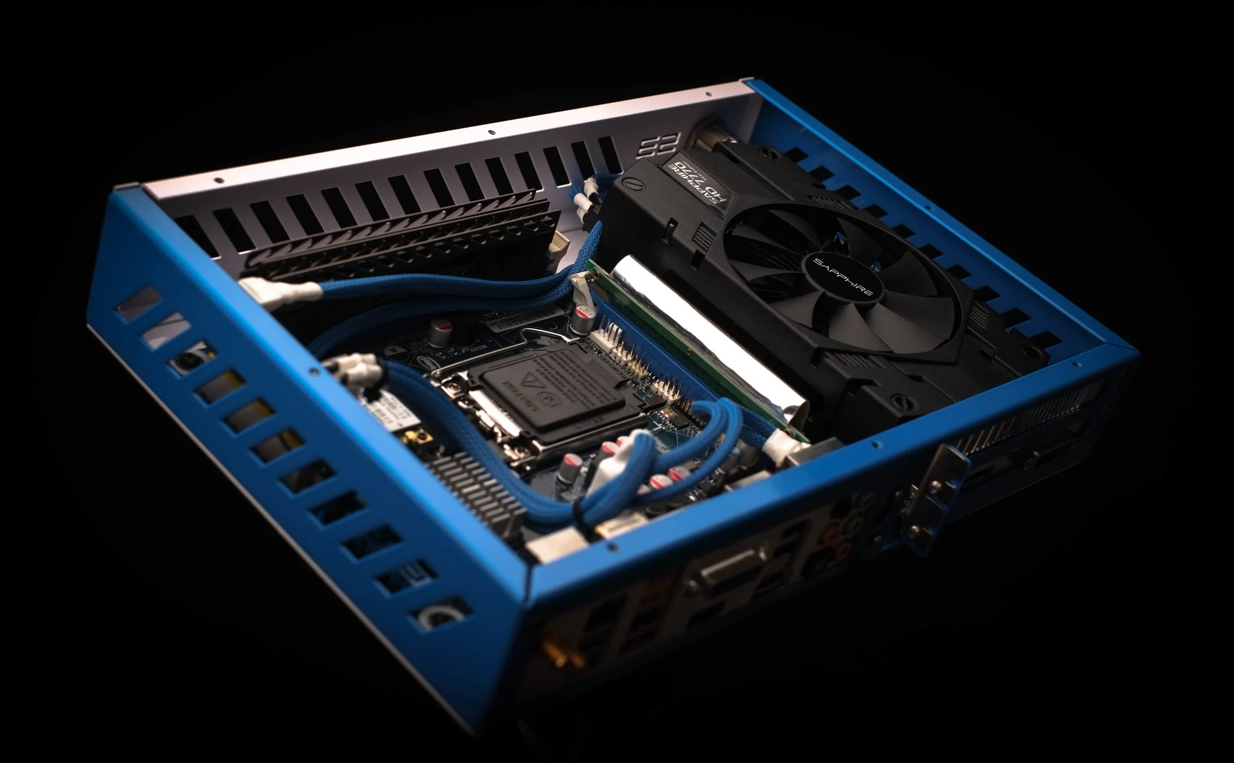 Sapphire S3-13.jpg