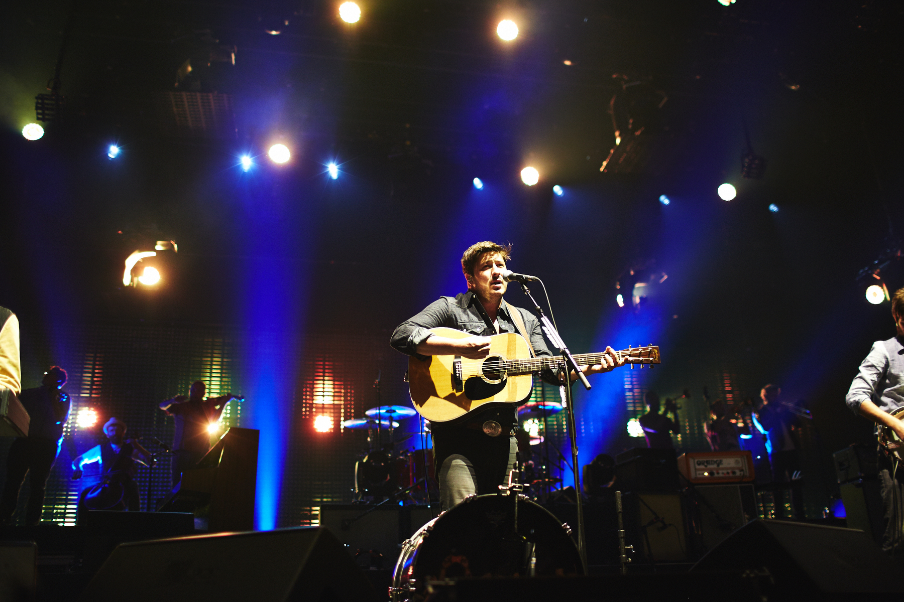 Mumford_And_Sons_At_Xcel_Energy_Center_By_Joe_Lemke_Medium_Res_001.JPG