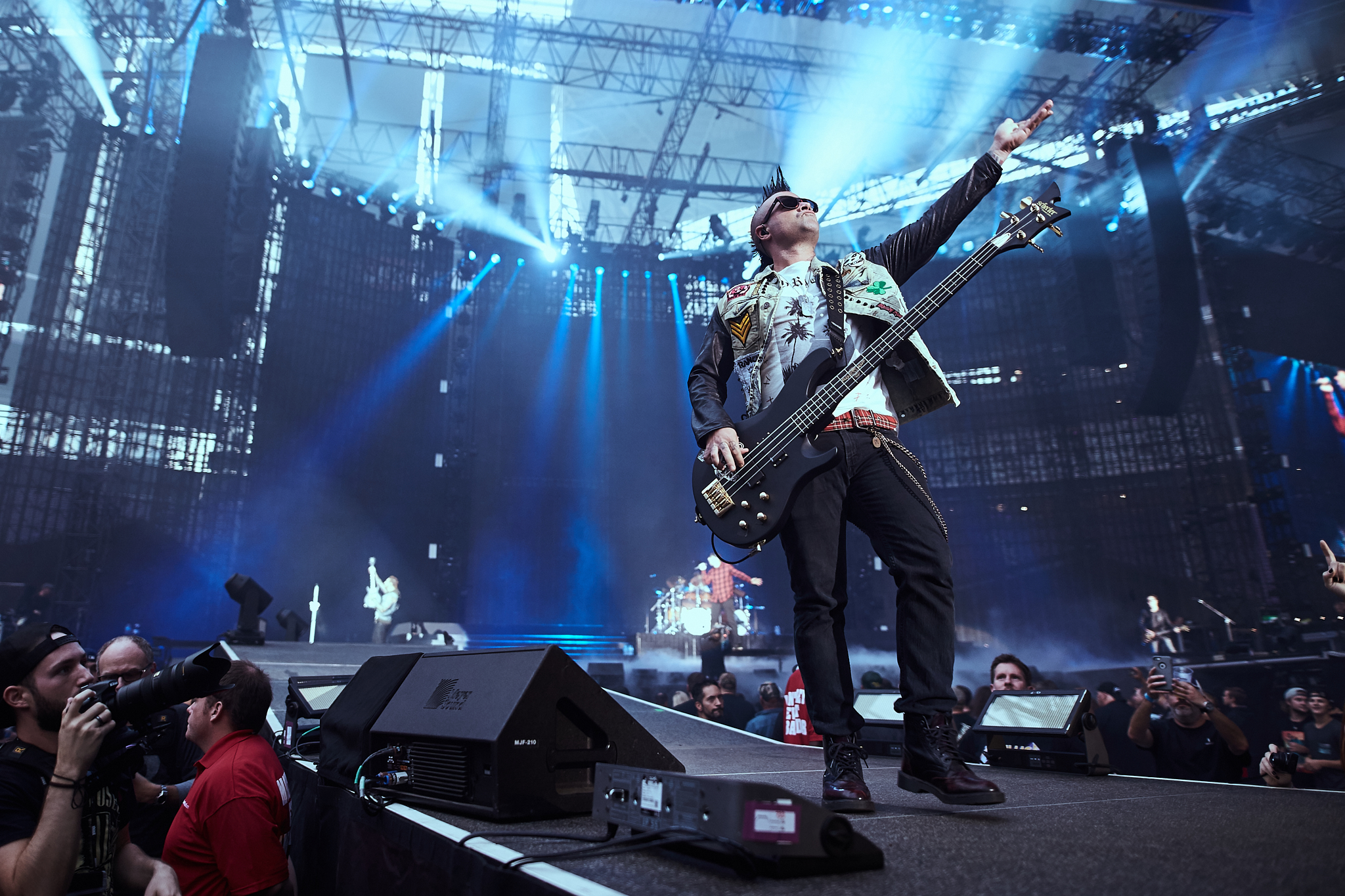 Avenged_Sevenfold_at_US_Bank_Stadium_Minneapolis_First_Rock_Show_08-20_2016_Photo_By_Joe_Lemke_007.jpg