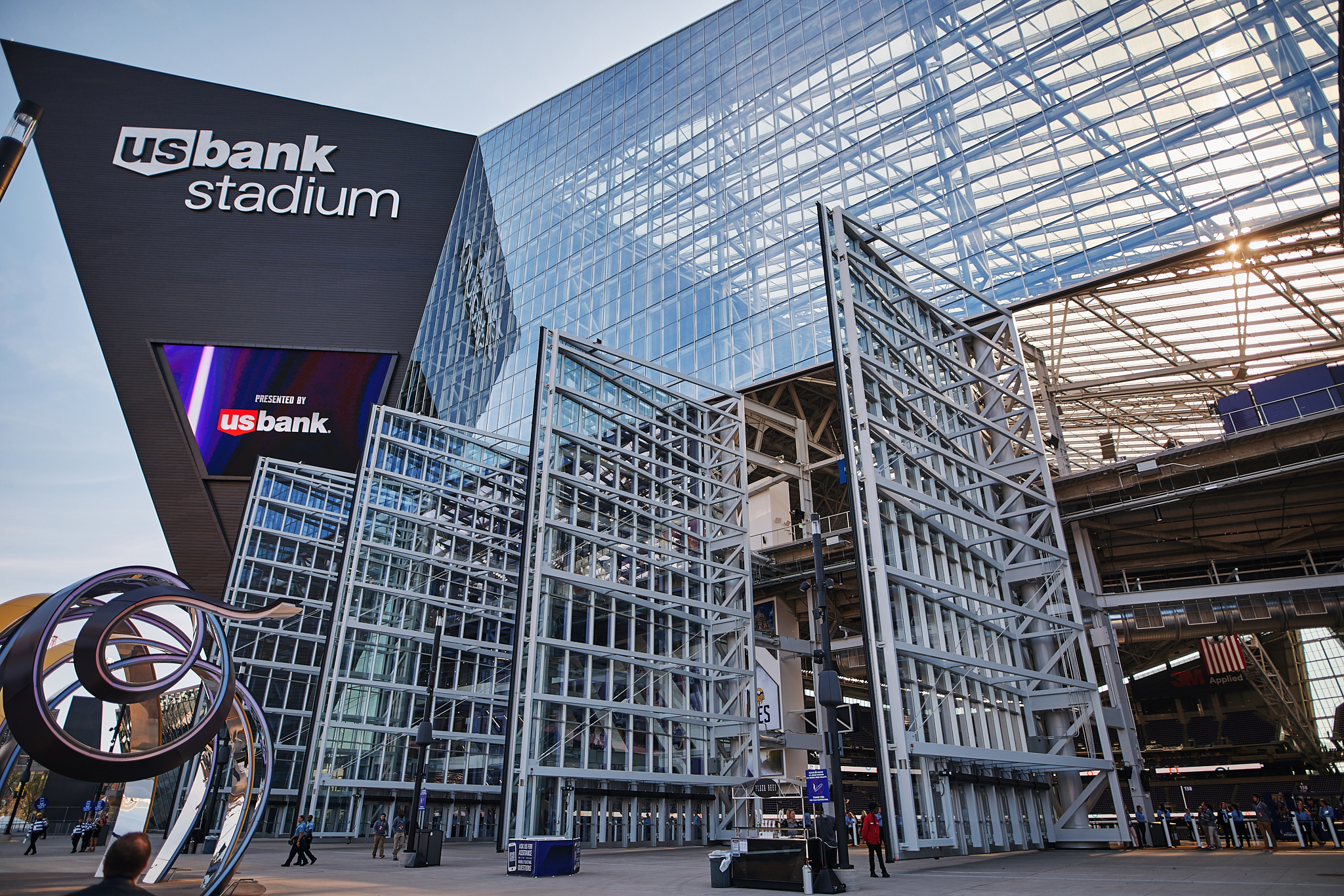 Minnesota_Vikings_Game_US_Bank_Stadium_Minneapolis_Minnesota_Photography_By_Joe_Lemke_051.JPG