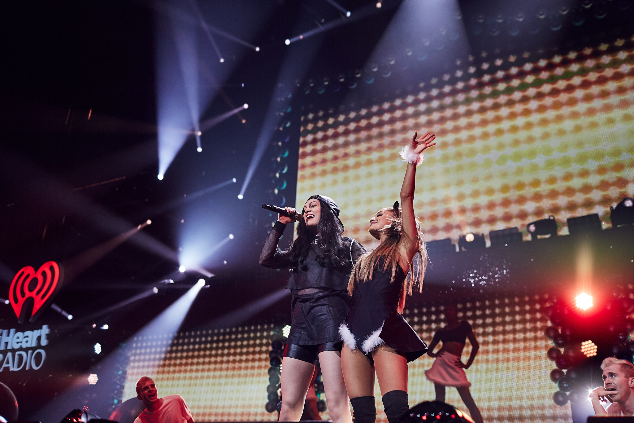 Ariana_Grande_and_Jessie_J_Jingle_Ball_2014_Photo_By_Joe_Lemke_003.jpg