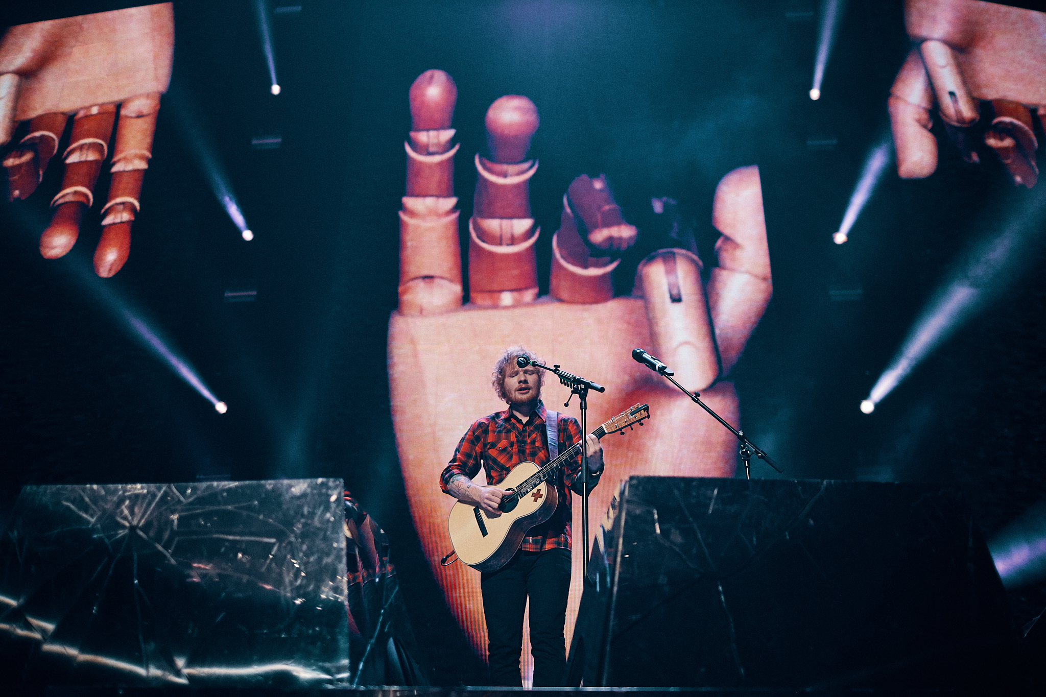 Ed_Sheeran_At_Xcel_09-15-2015_Photo_By_Joe_Lemke_016.jpg