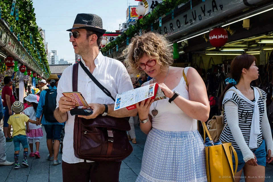 Tourist in Asakusa, Tokyo. Fuji x100s.