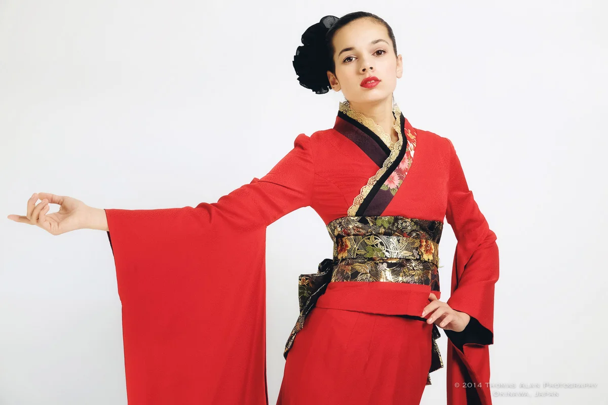 Kimono fashion w/ the Fuji x100s and TCL-x100