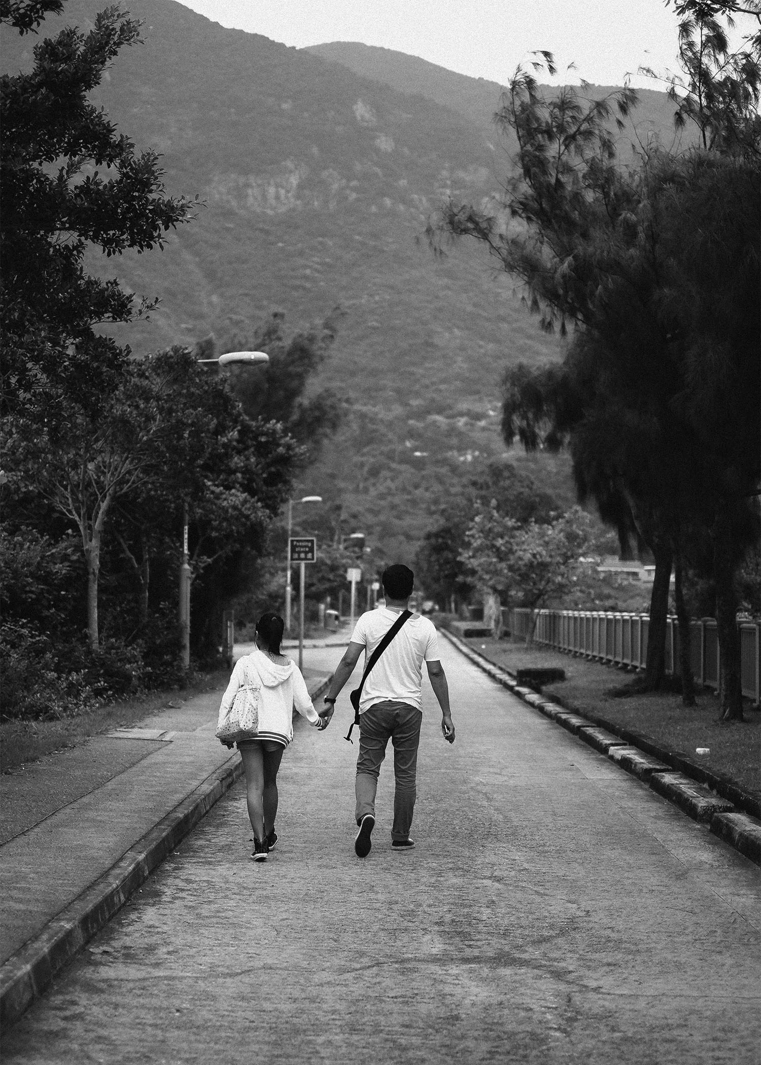 Off to Tai O ... !!! They seem excited !!