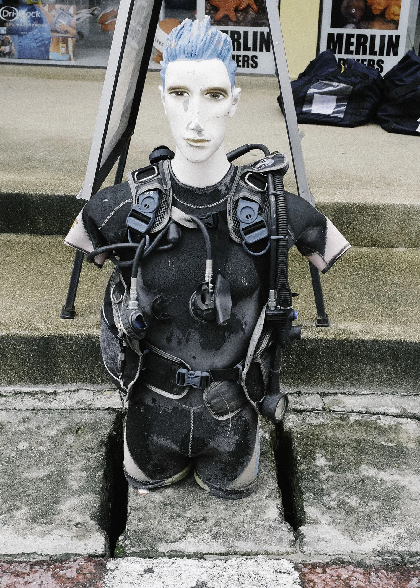 Scuba gear that comes with warnings ?