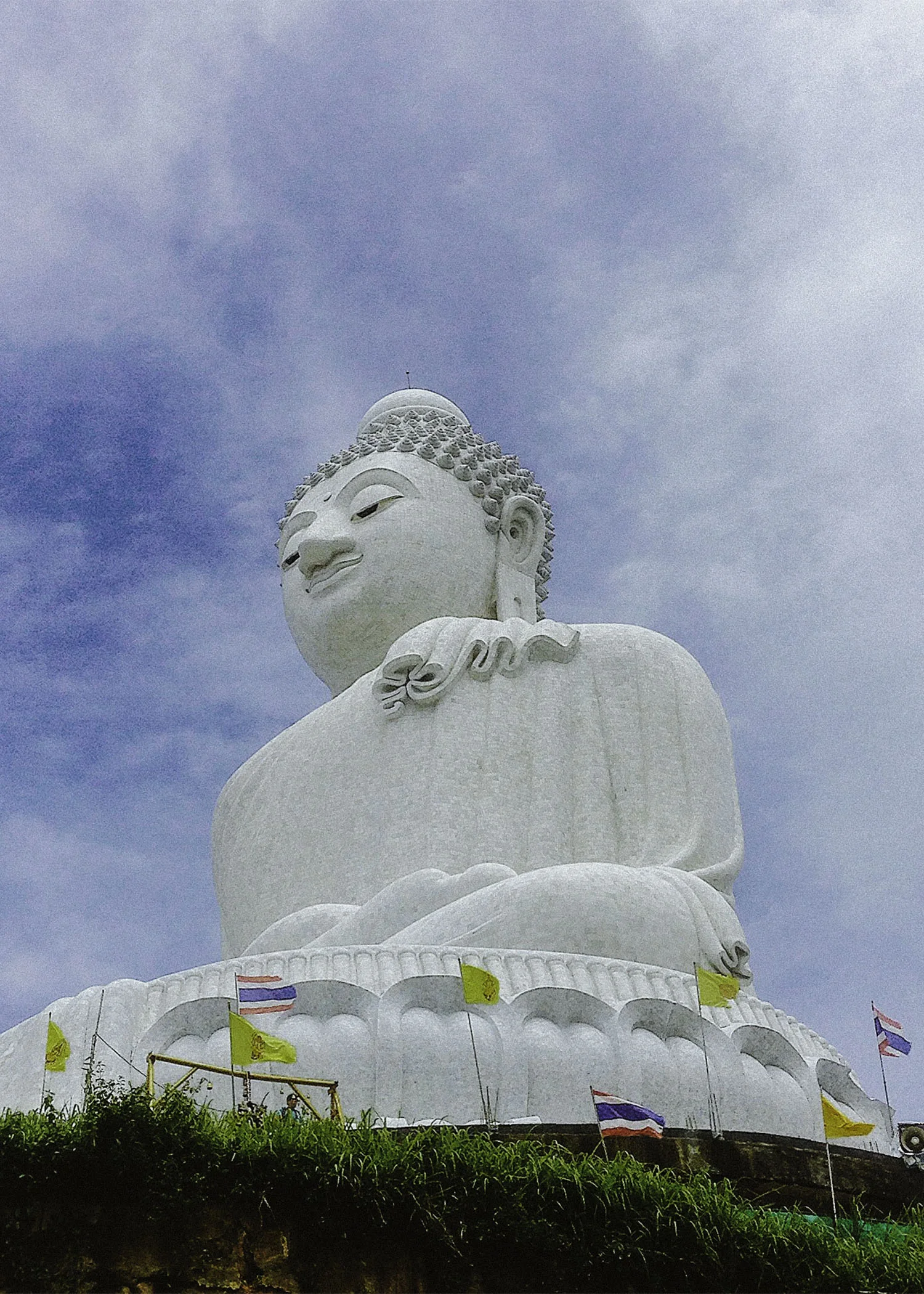 A famous movie quote "Look at the size of that thing"