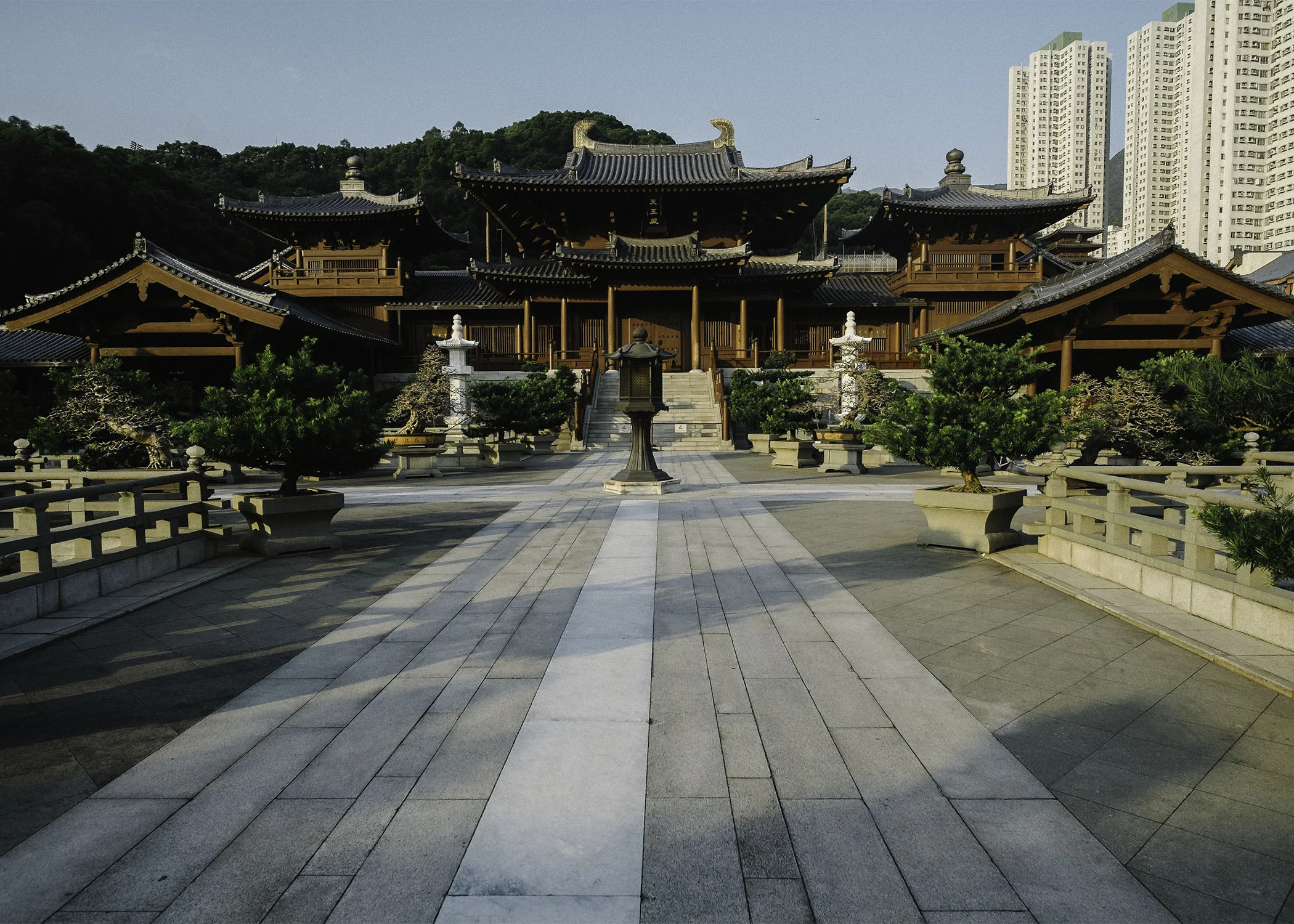 Chi Lin Nunnery and Nan Lian Garden