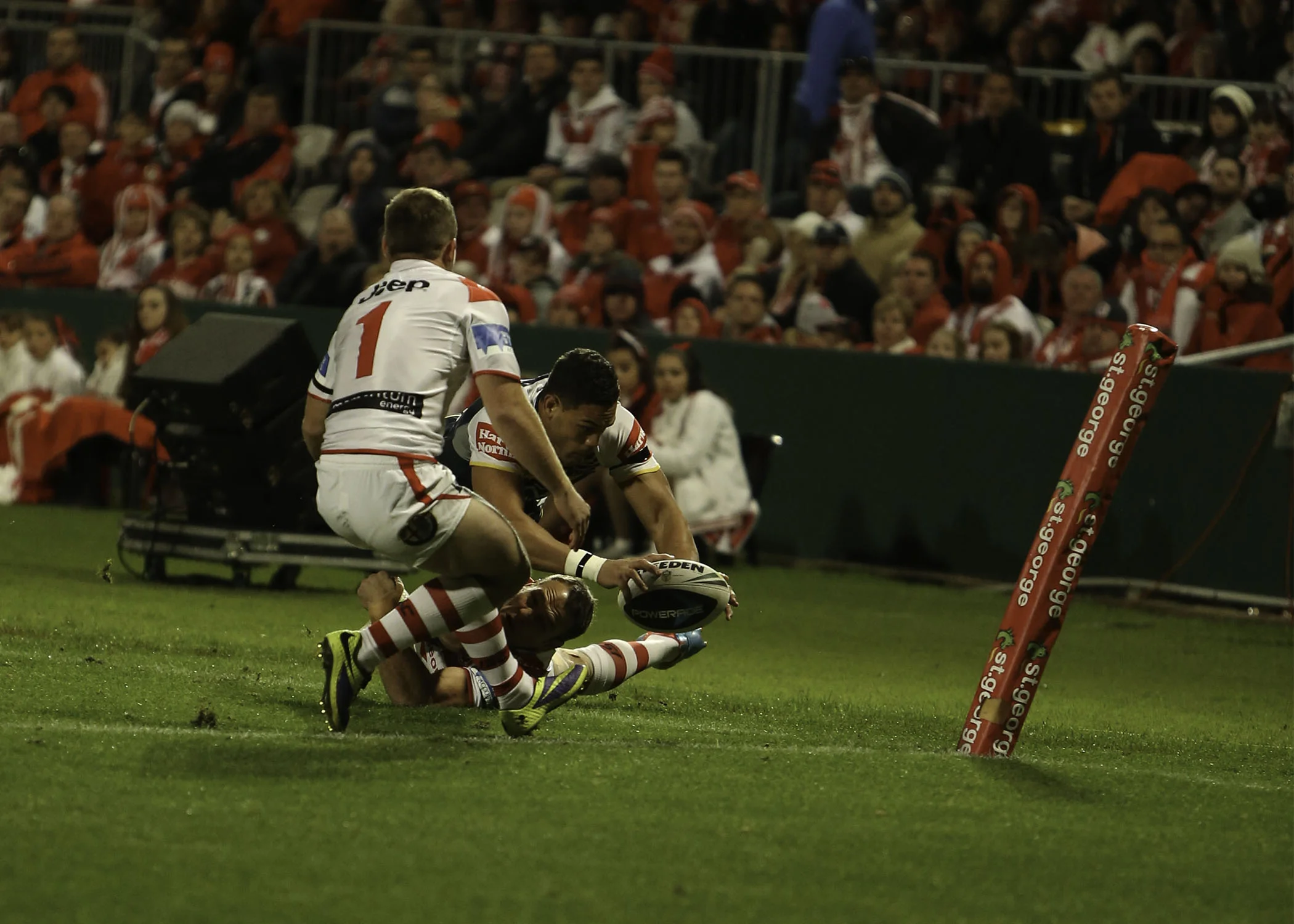 Winterstein barges his way over in the corner, and that's Cowboys 4 Dragons 0