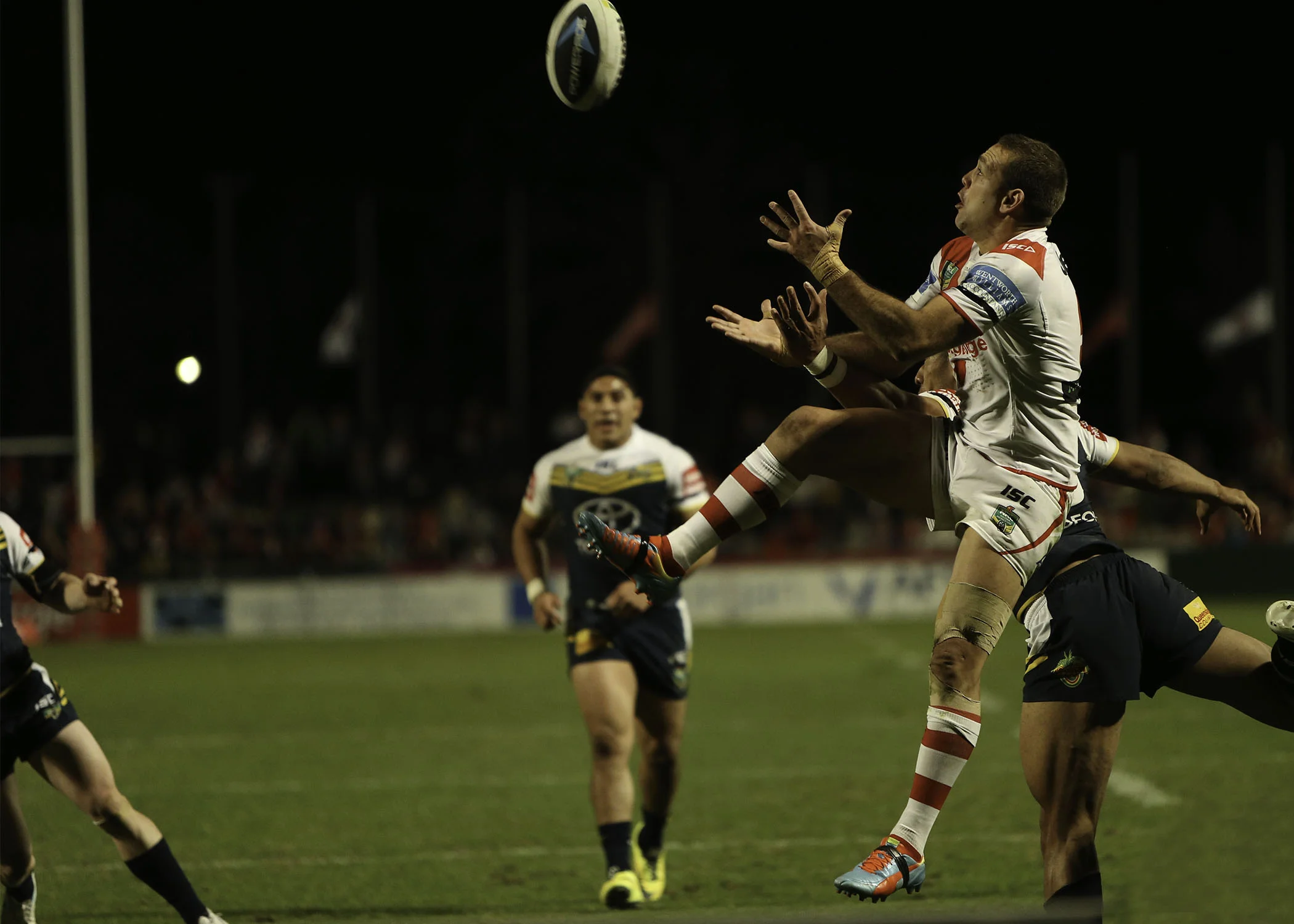 The ever reliable Jason Nightingale under the high ball... but ummm he drops this one out of the bread basket