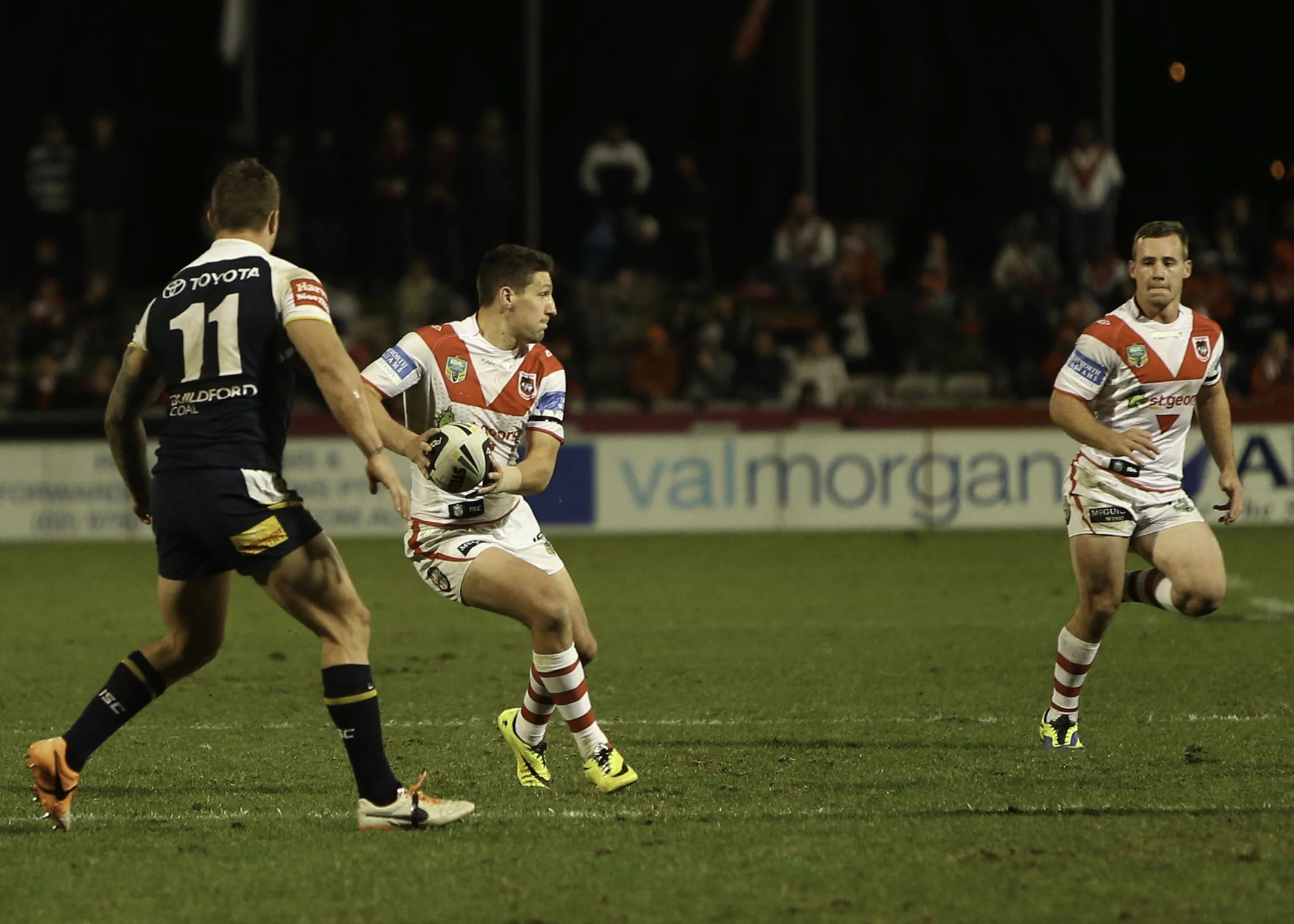 Widdop trying to get Quinlan in to space