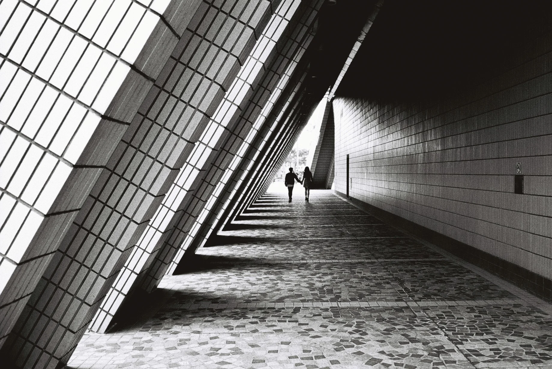 What is on the other side of the tunnel?  Kodak 400TX, Leica M6 with Voigtlander Wide Angle Color-Skopar Pan 35mm f/2.5-M (PII)