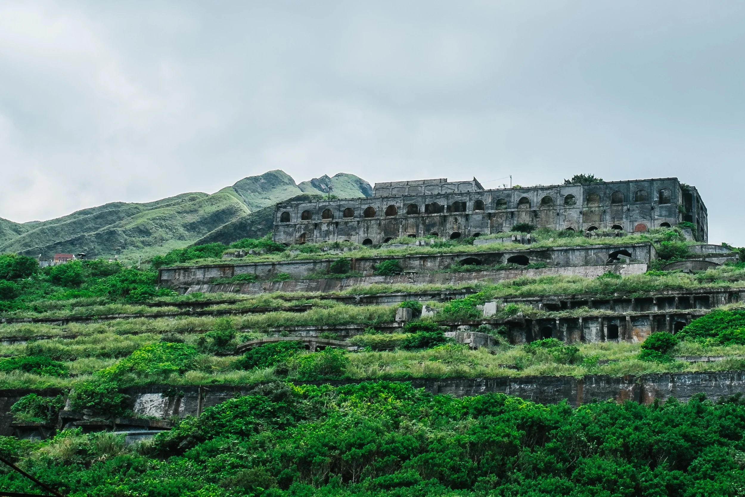 Shuinandong smelter left in it's original decaying condition.