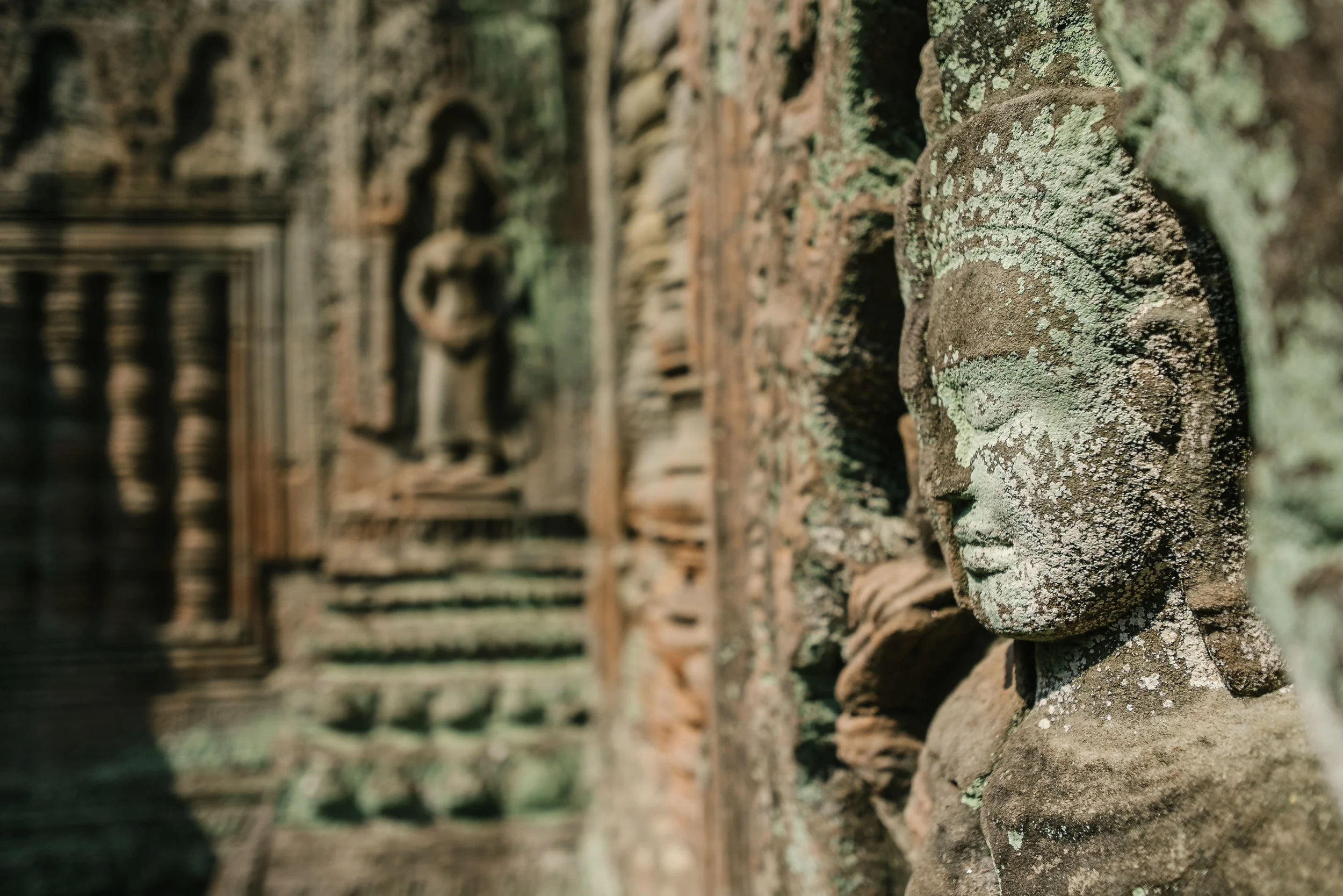 More detailed sculptures.&nbsp;Fuji X-Pro 1, 14mm f/2.8