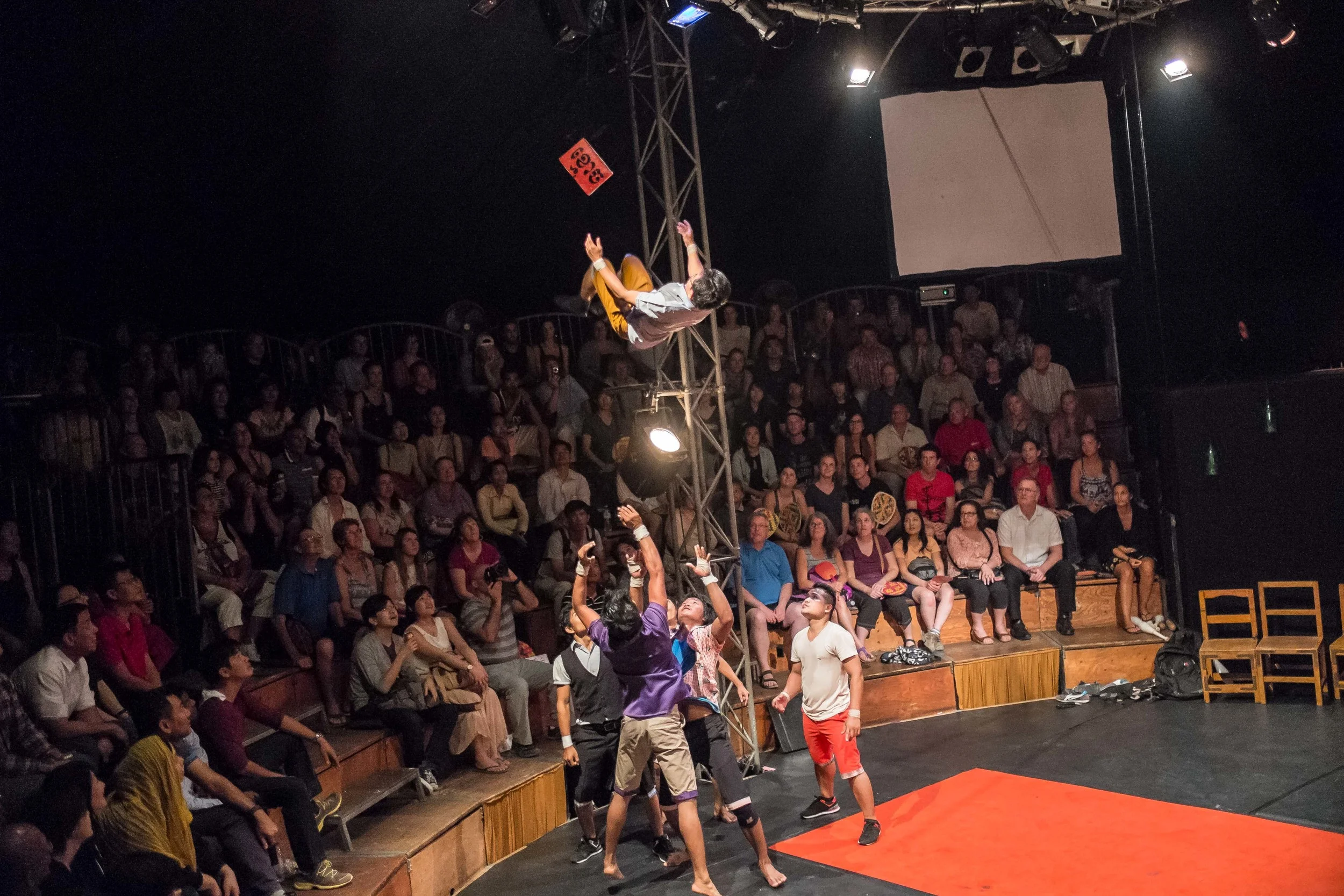 A bit of acrobatics. Fuji X-Pro 1, 23mm f/1.4