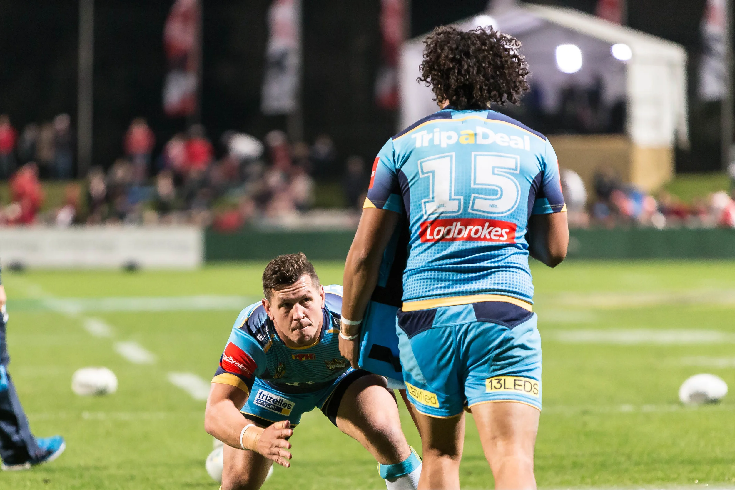 Greg Bird warms up on Northern End of UOW Jubilee Oval