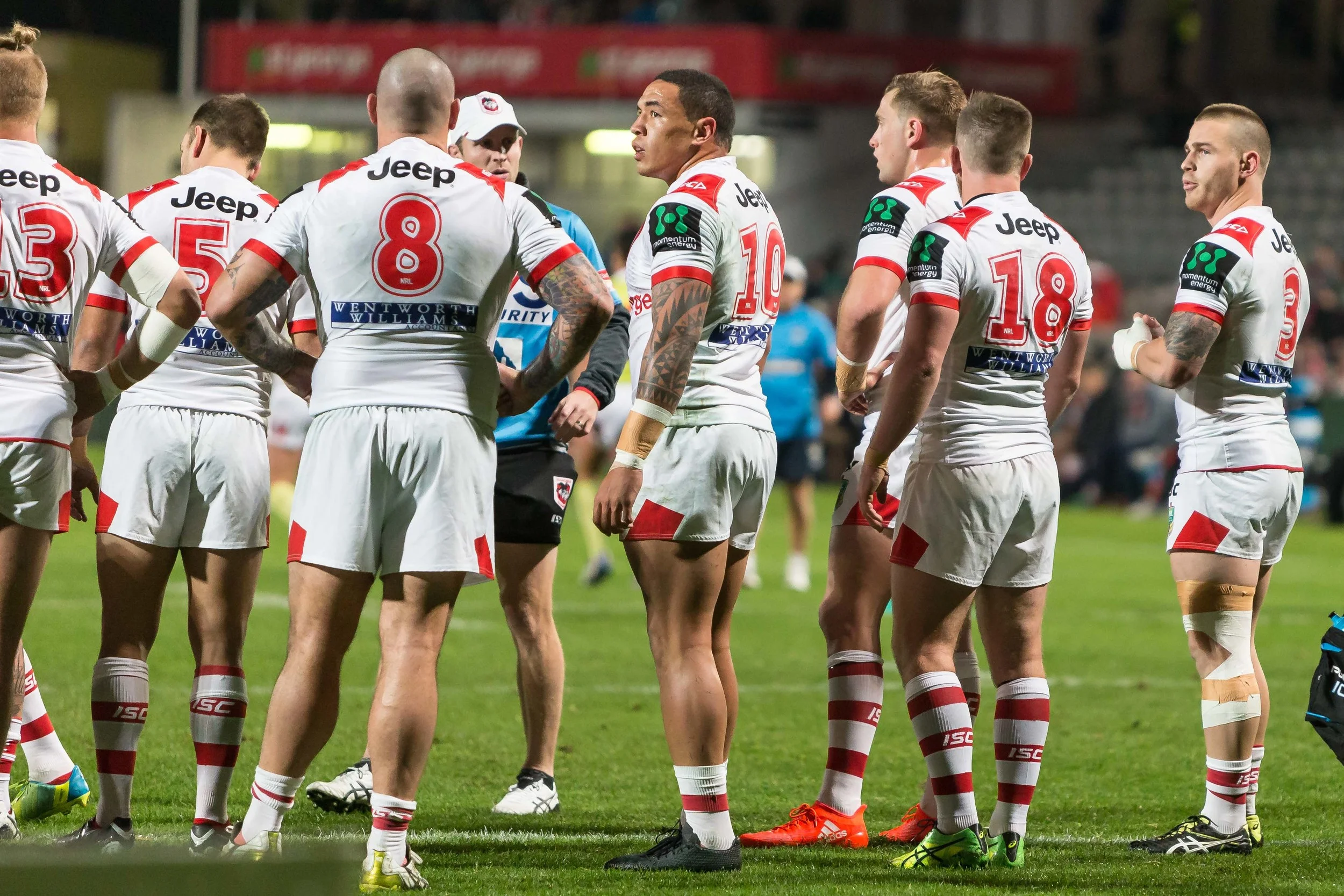 Frizz is wondering what's happening after the high's of Wednesday night. TItans up 4 nil