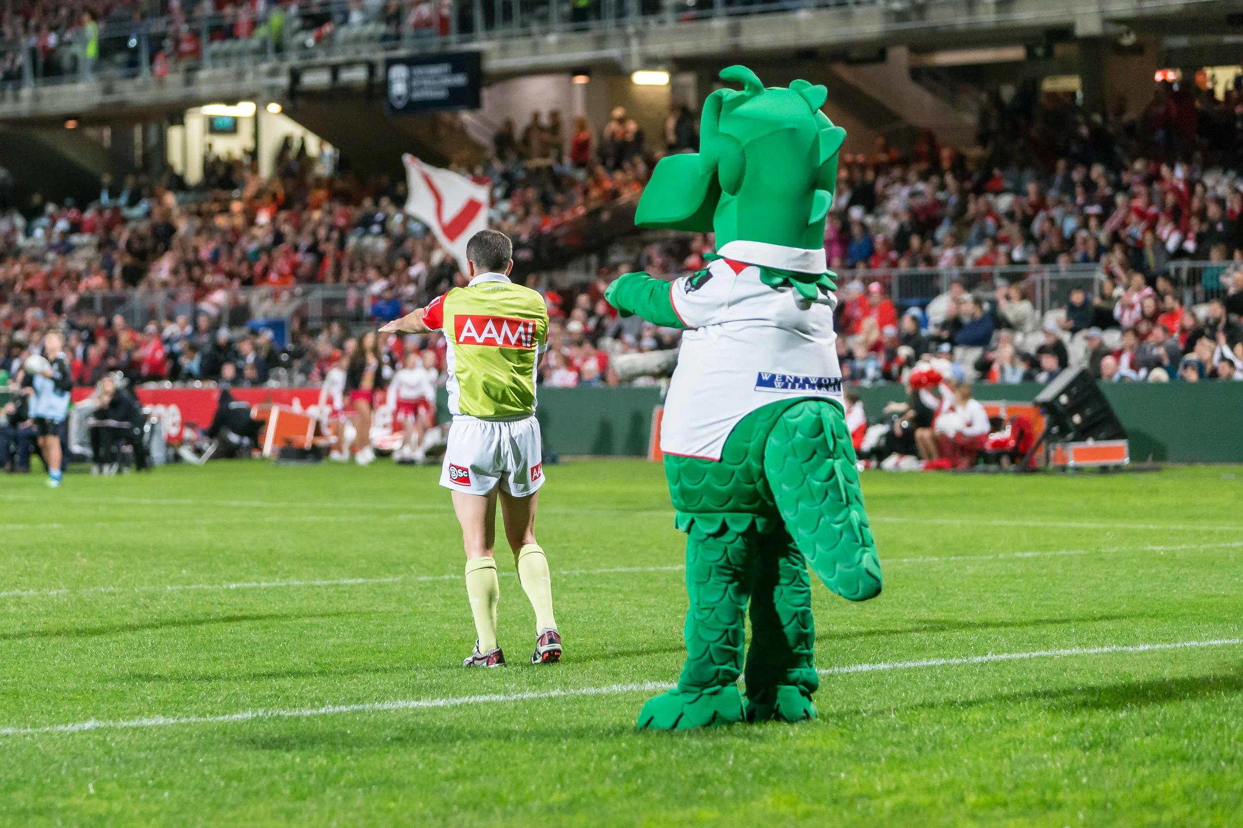 Happy Dragons points to the spot