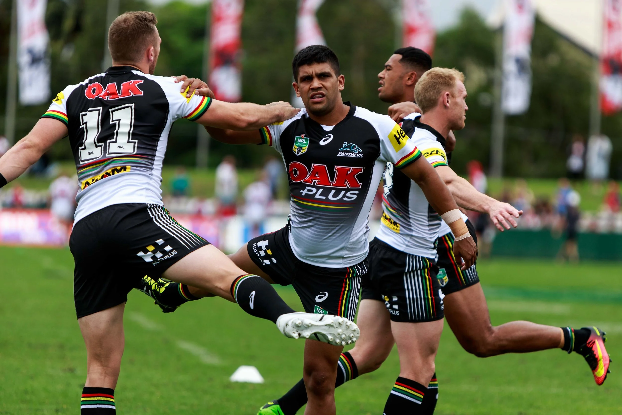 I get close but the visiting side always warms up on the Northern end of Jubilee. Peachy and Cartwright warming up