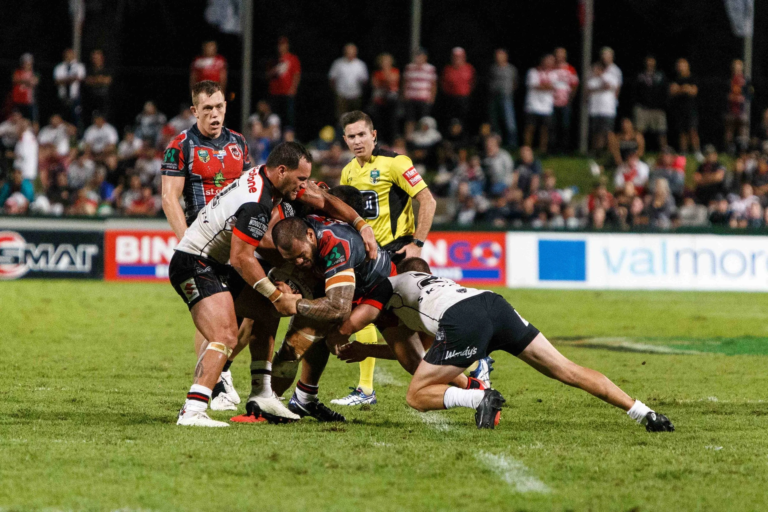 Ah Mau makes a strong hit up in the 2nd half