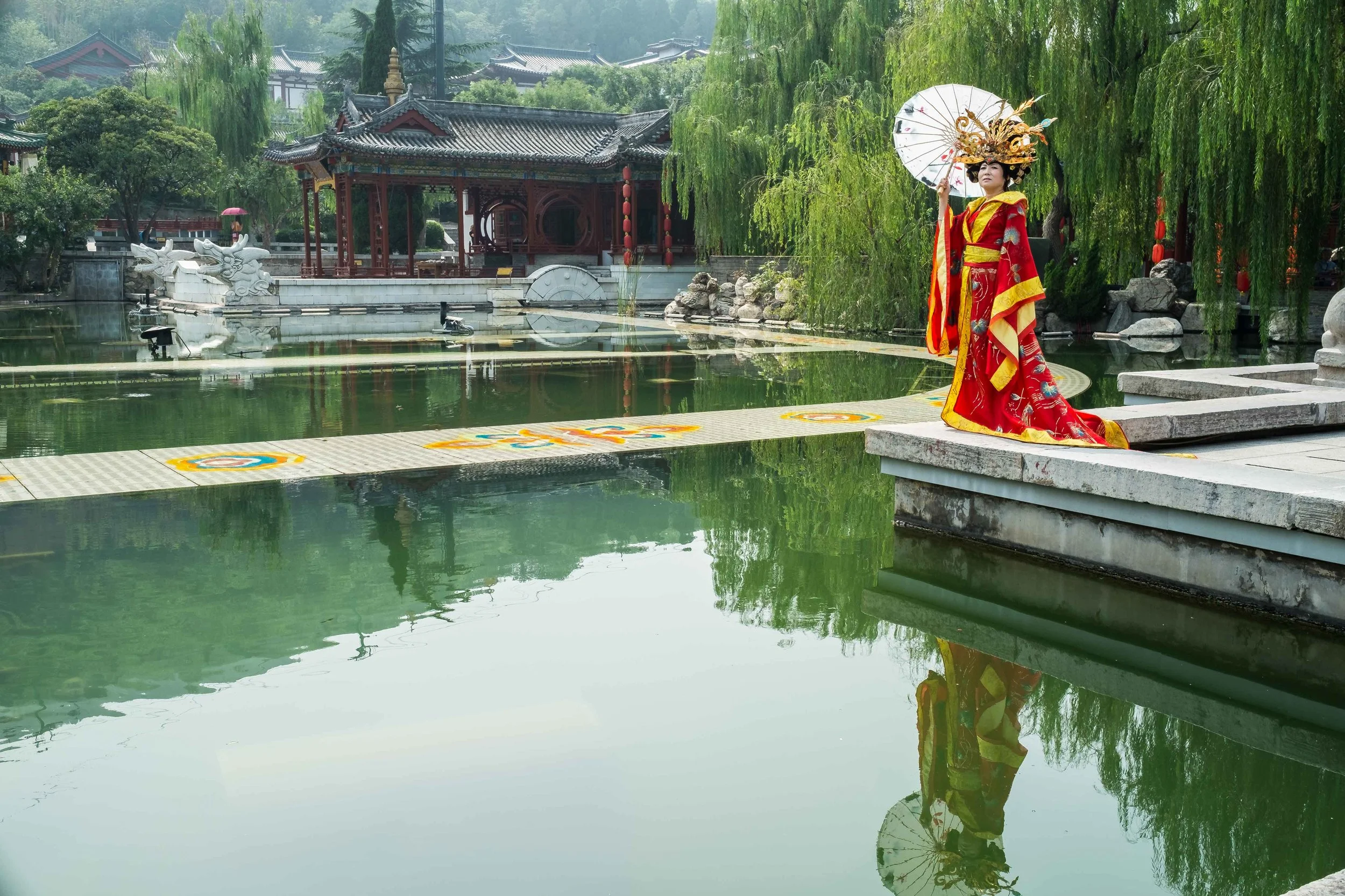 She is looking for a bath? Model doing a professional shoot at Huaqing Pool