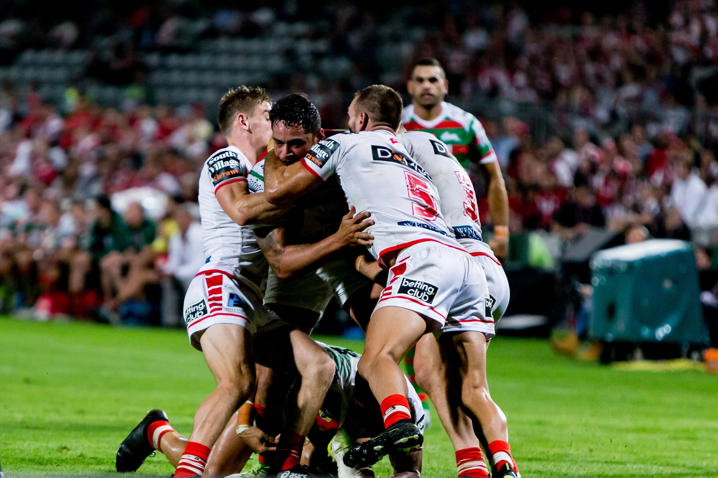 Sutton gets close to the tryline