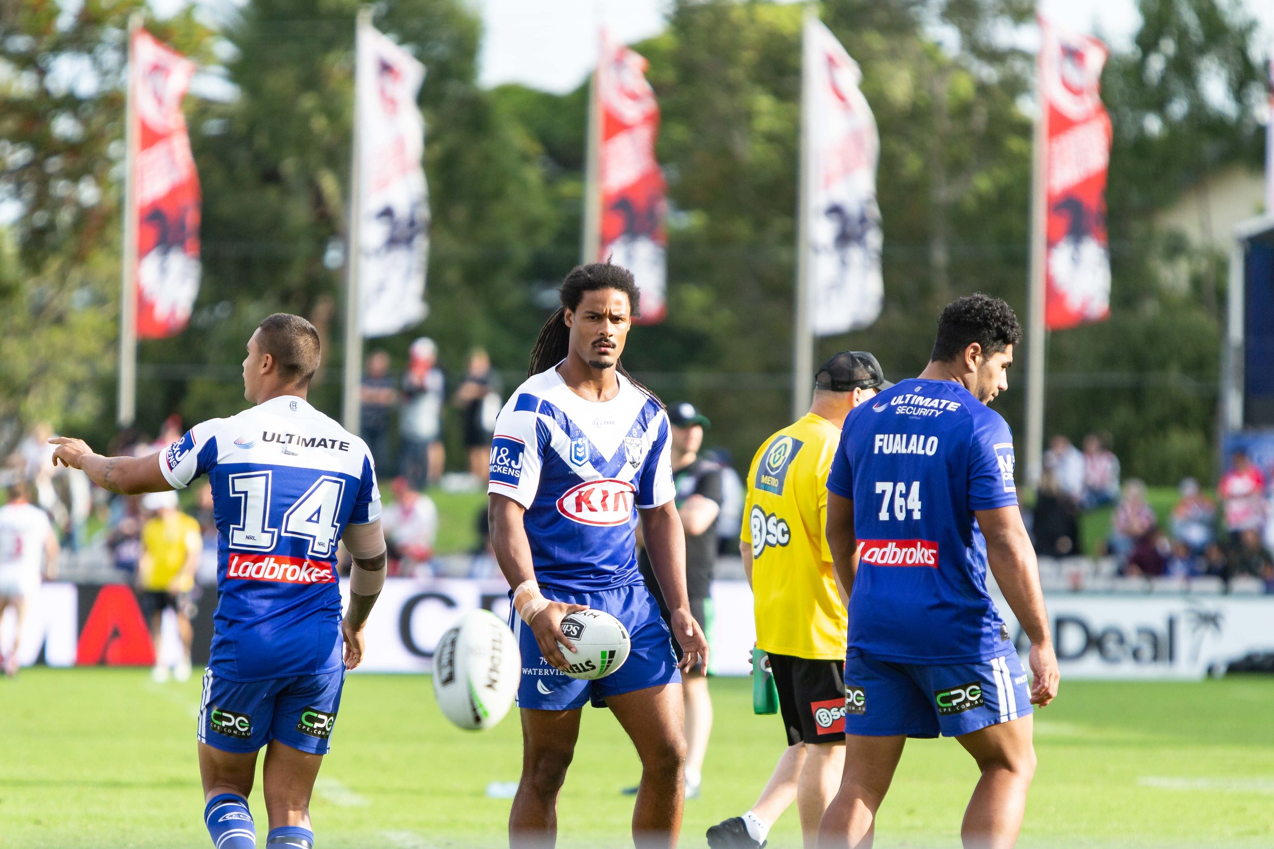Jayden Okunbor warming up, I don;t think he should be on the wing