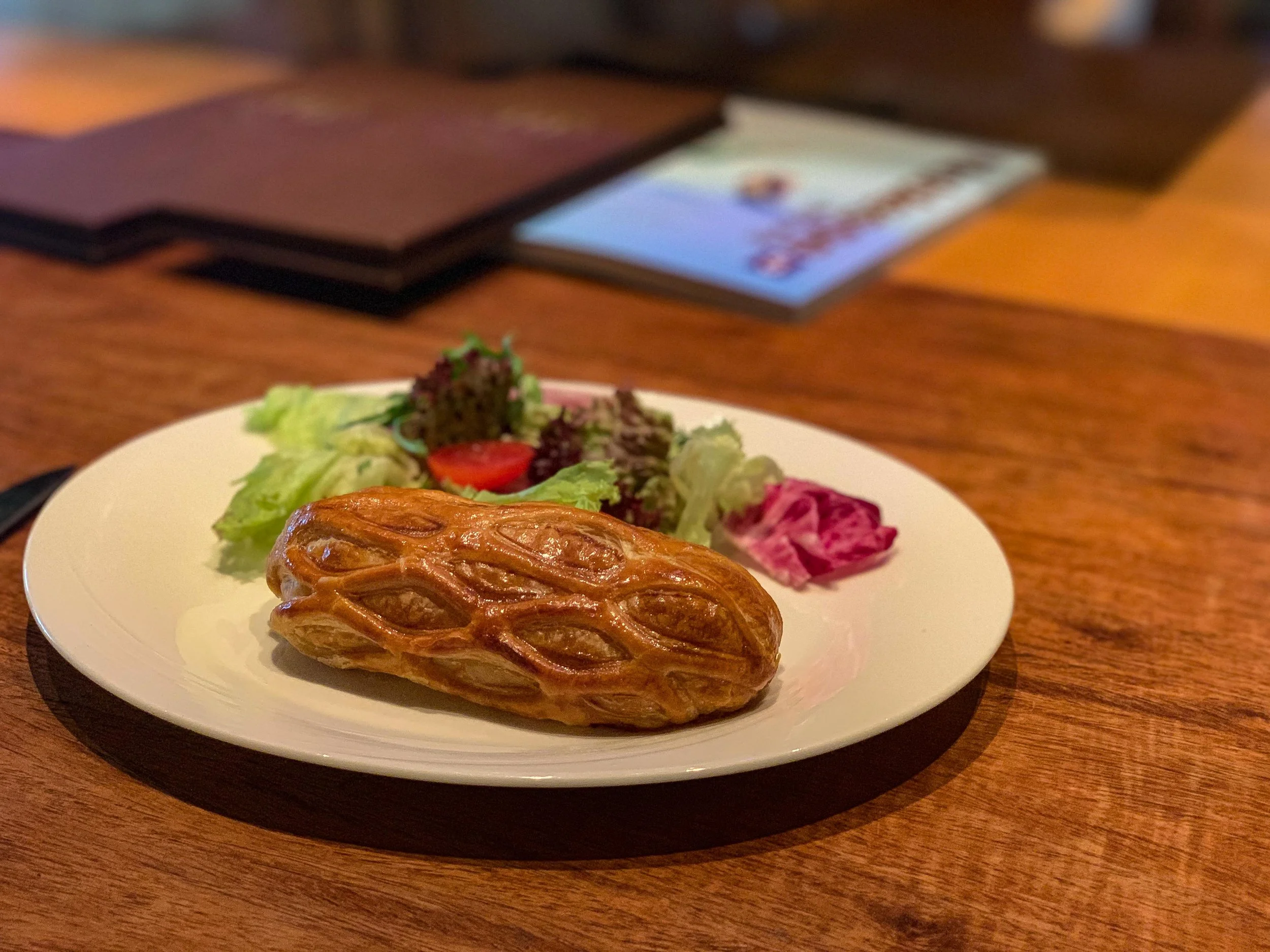 Got there early so tried a Sausage Roll… scones are served at 3pm but you gotta be quick to order