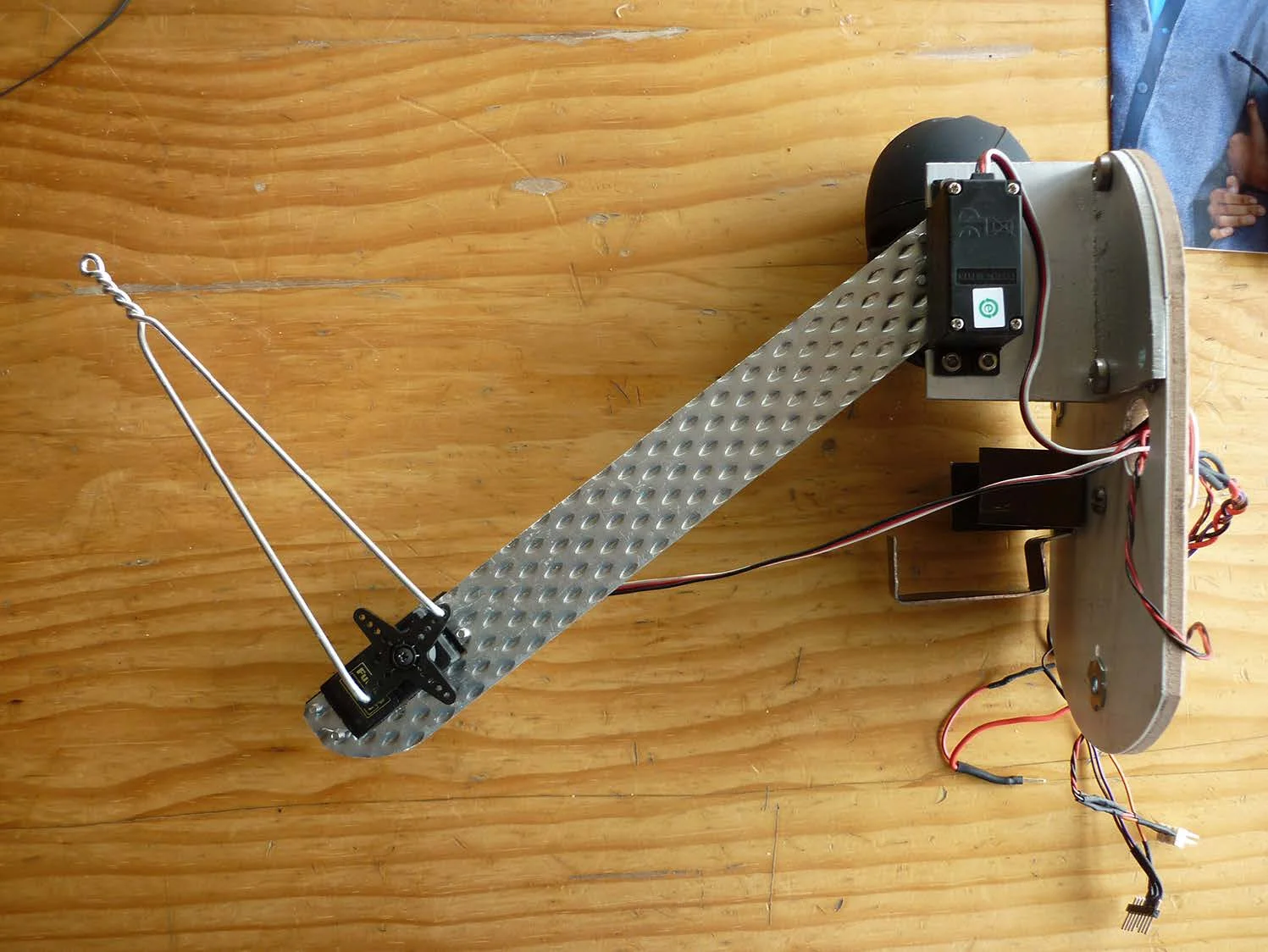 Pod mechanism
