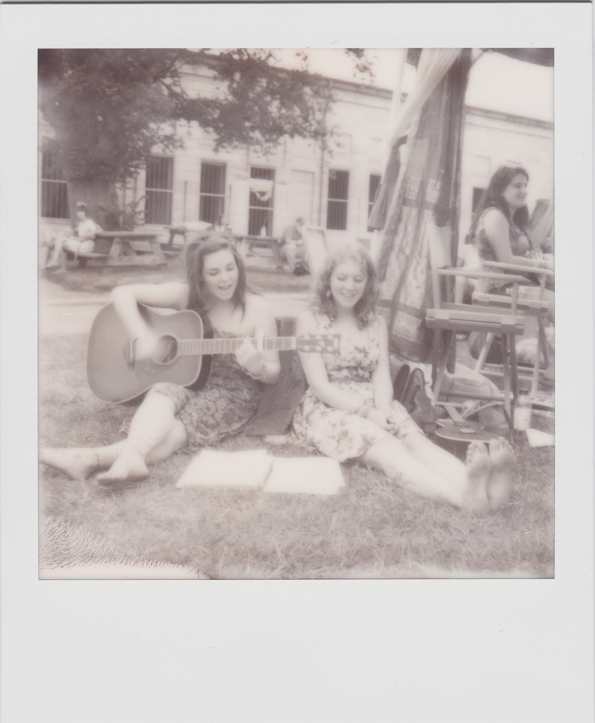 girls-with-guitars.jpg