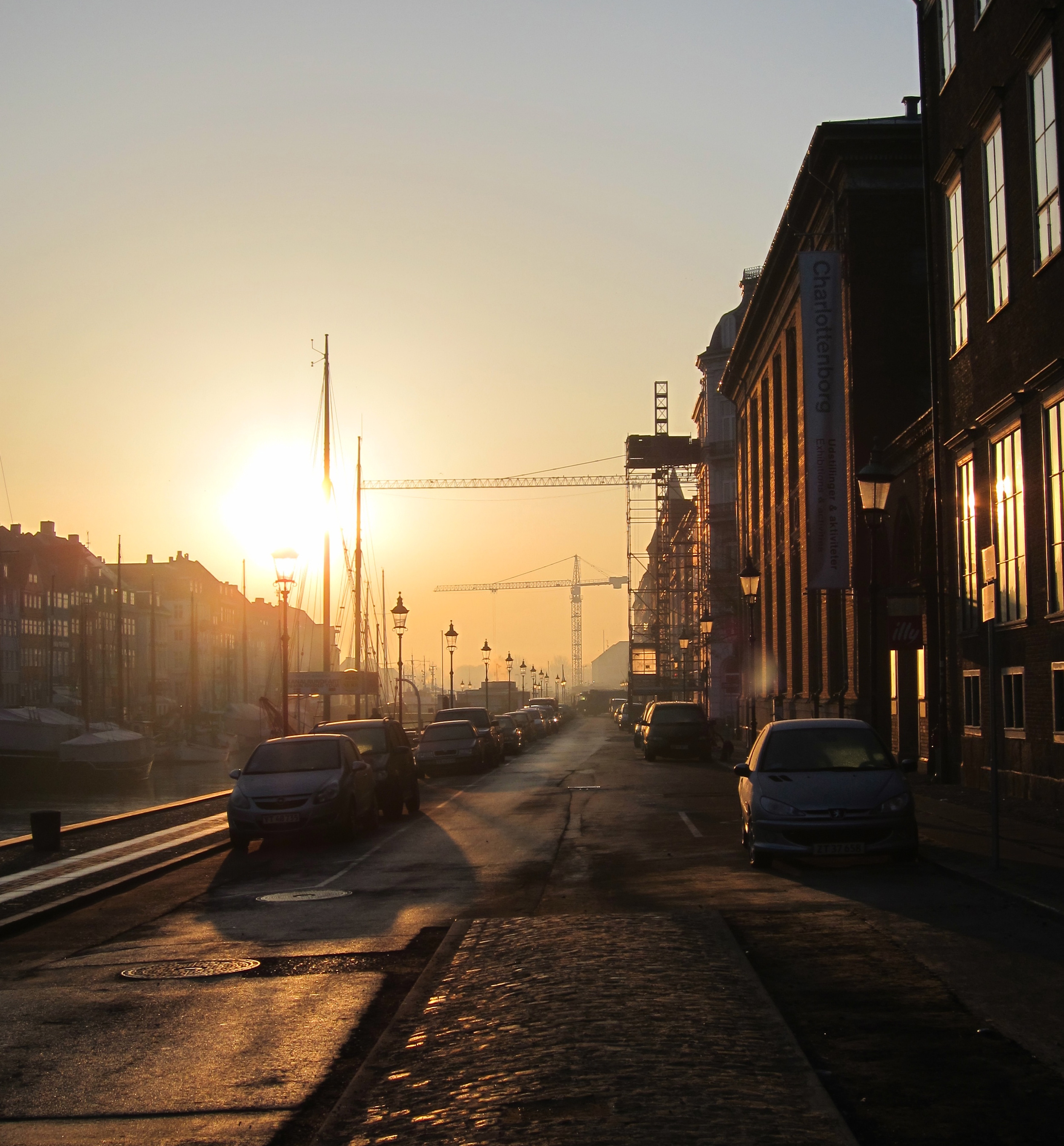 Nyhavn - morning light