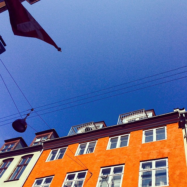 Beautiful #Easter in #copenhagen - #blueskies and #opensandwiches for #lunch at #københavnercafeen