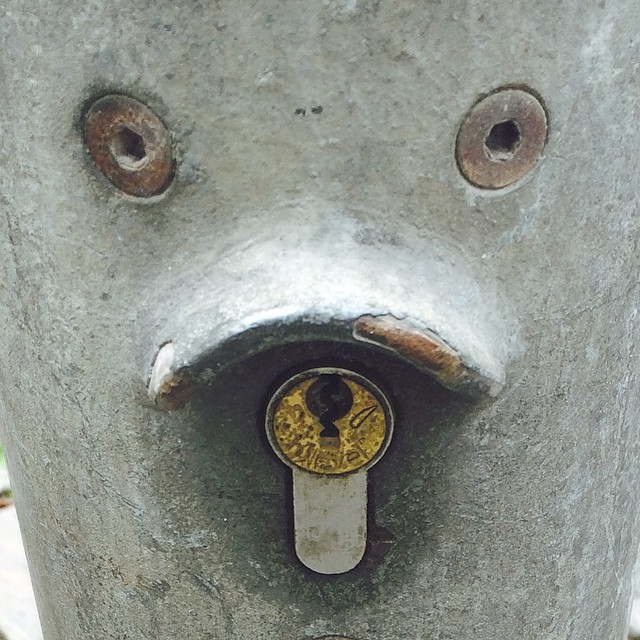 #iseefaces #pareidolia