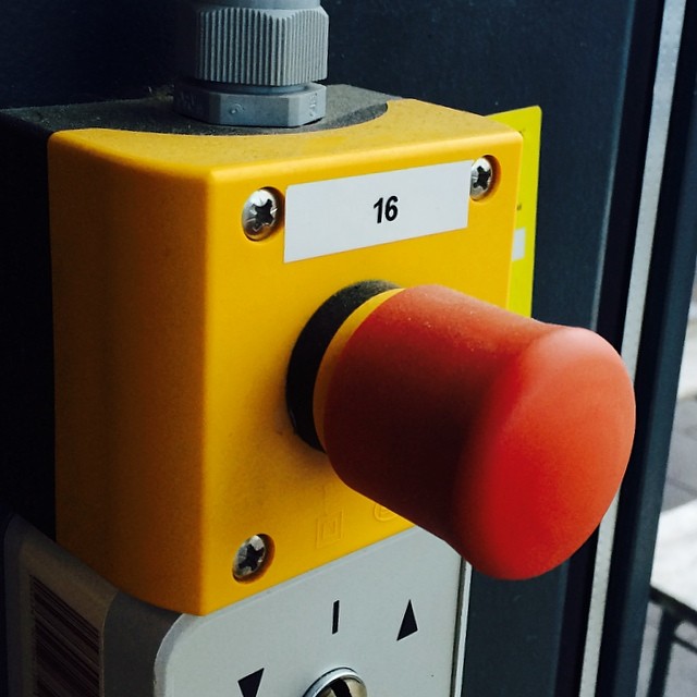 #iseefaces #pareidolia