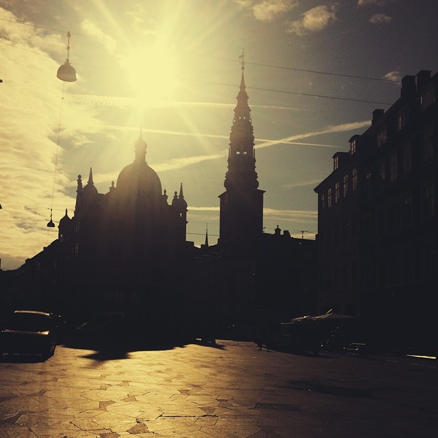 #morning #sunshine over #strøget #copenhagen #vscocam #silhouette - #summer in the #city