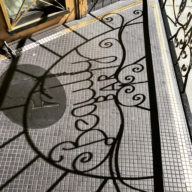 #typography #shadow #missionsf