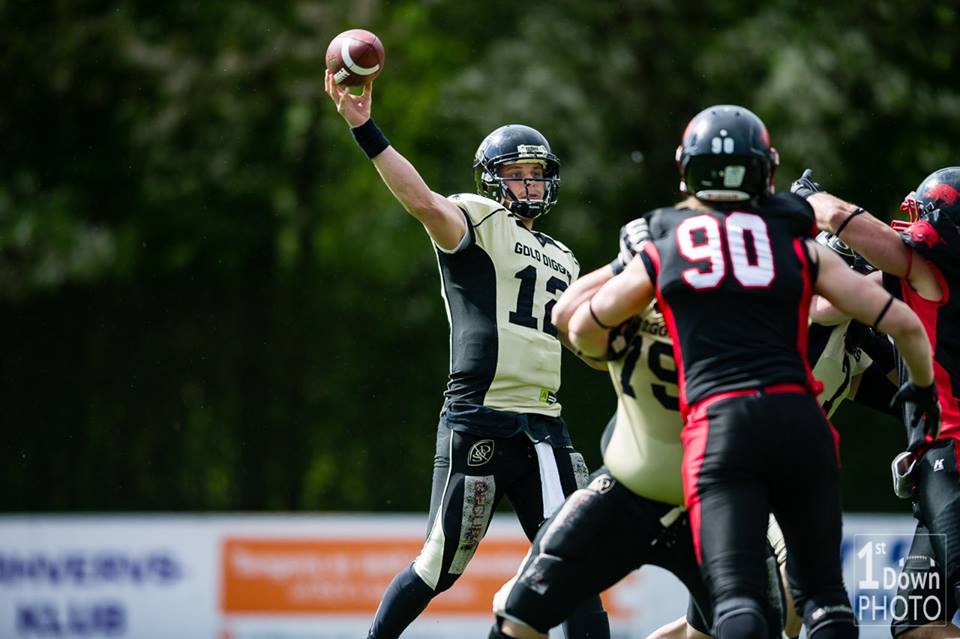 Credit: 1st Down Photo