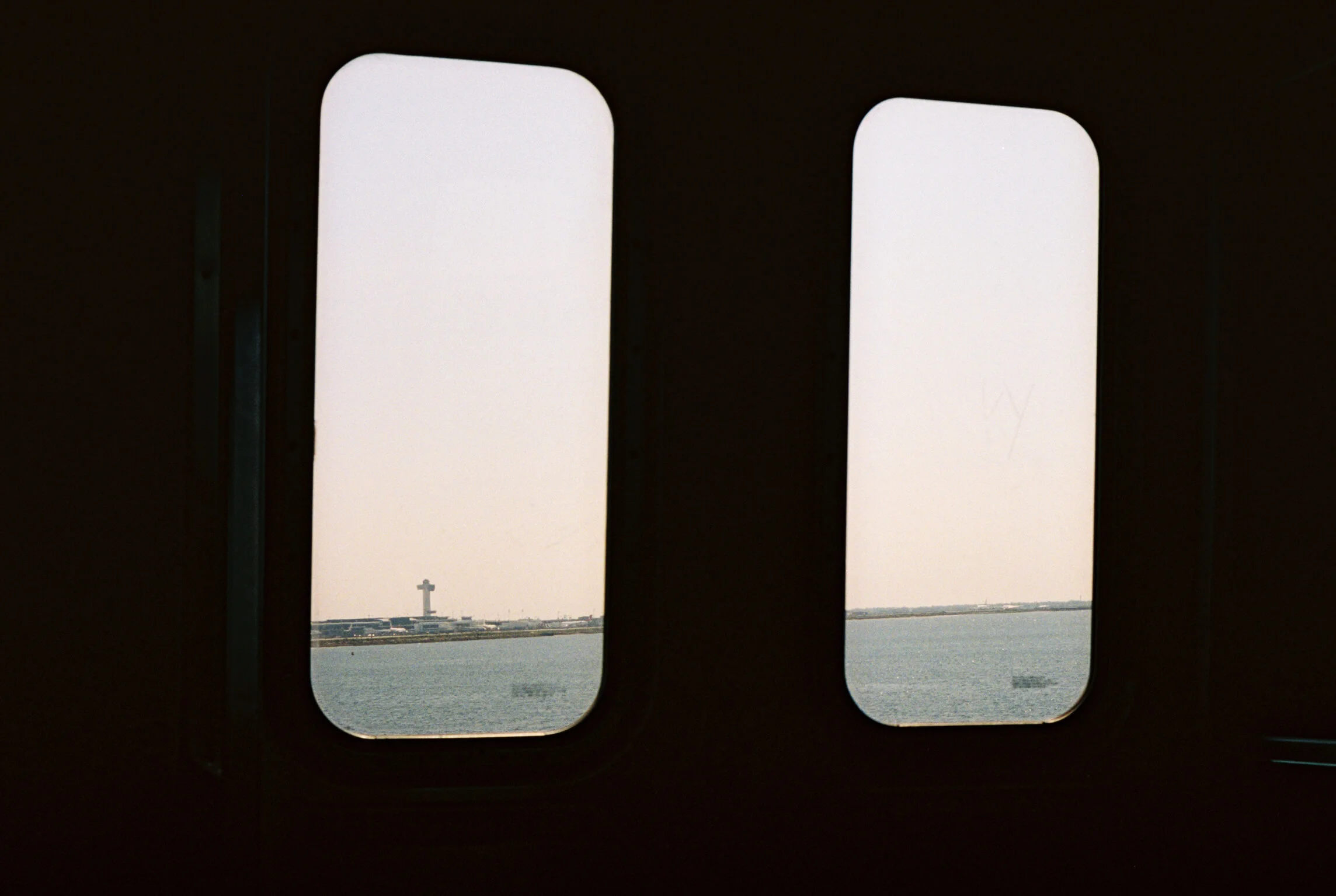 S399073-R1-028-12A.jpg