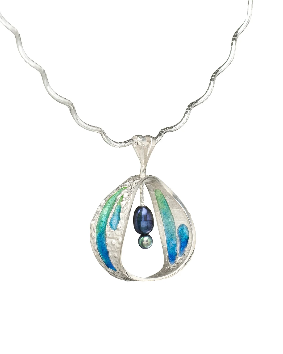 2015-10-Mary-Lynn-Podiluk-Continuant-Pendant-R01a.jpg