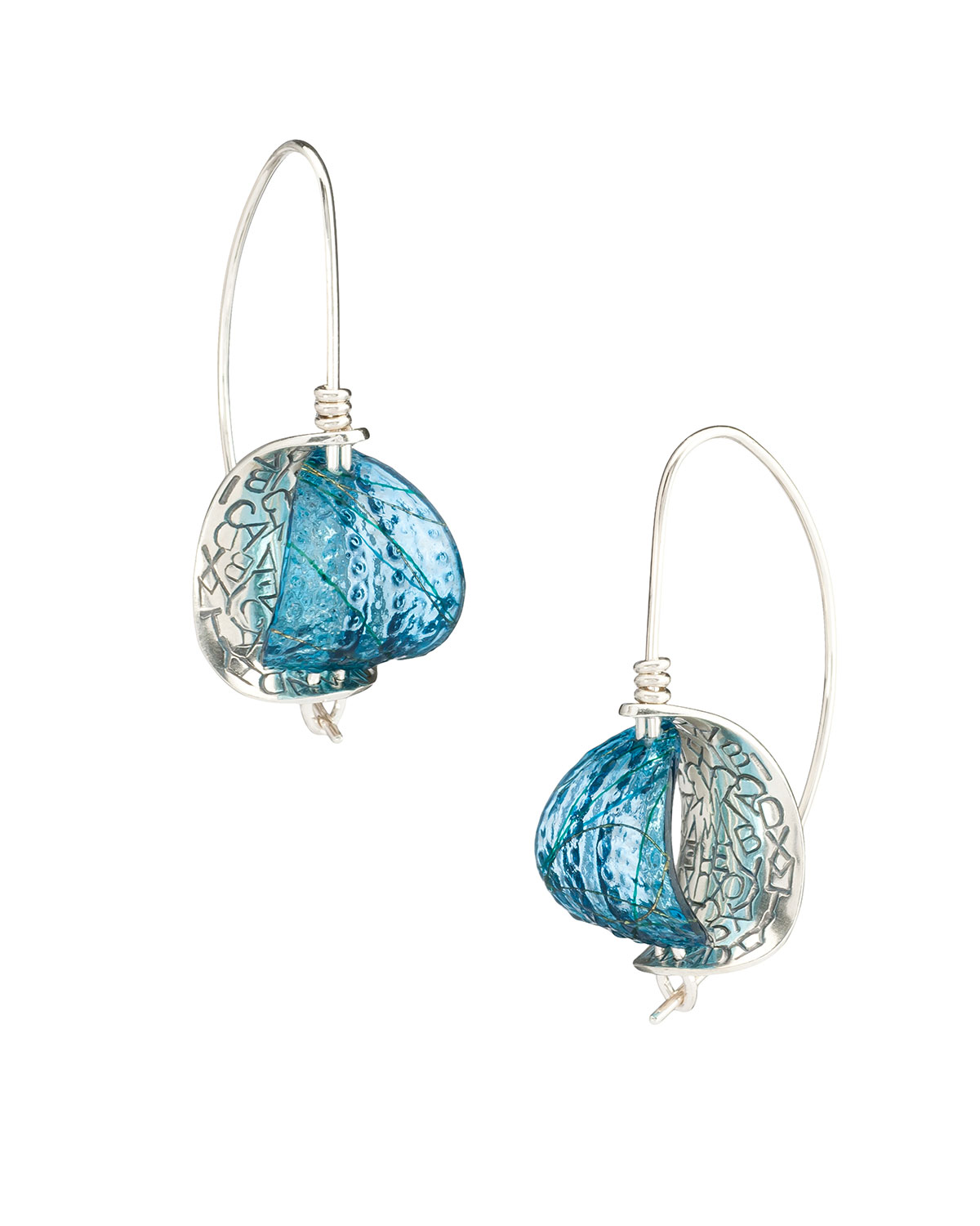 2017-11-Mary-Lynn-Podiluk-Retroflex-Earrings-SM-07a.jpg