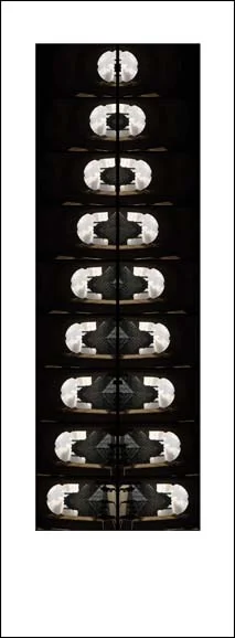 16-geometrie du louvre copy.jpg