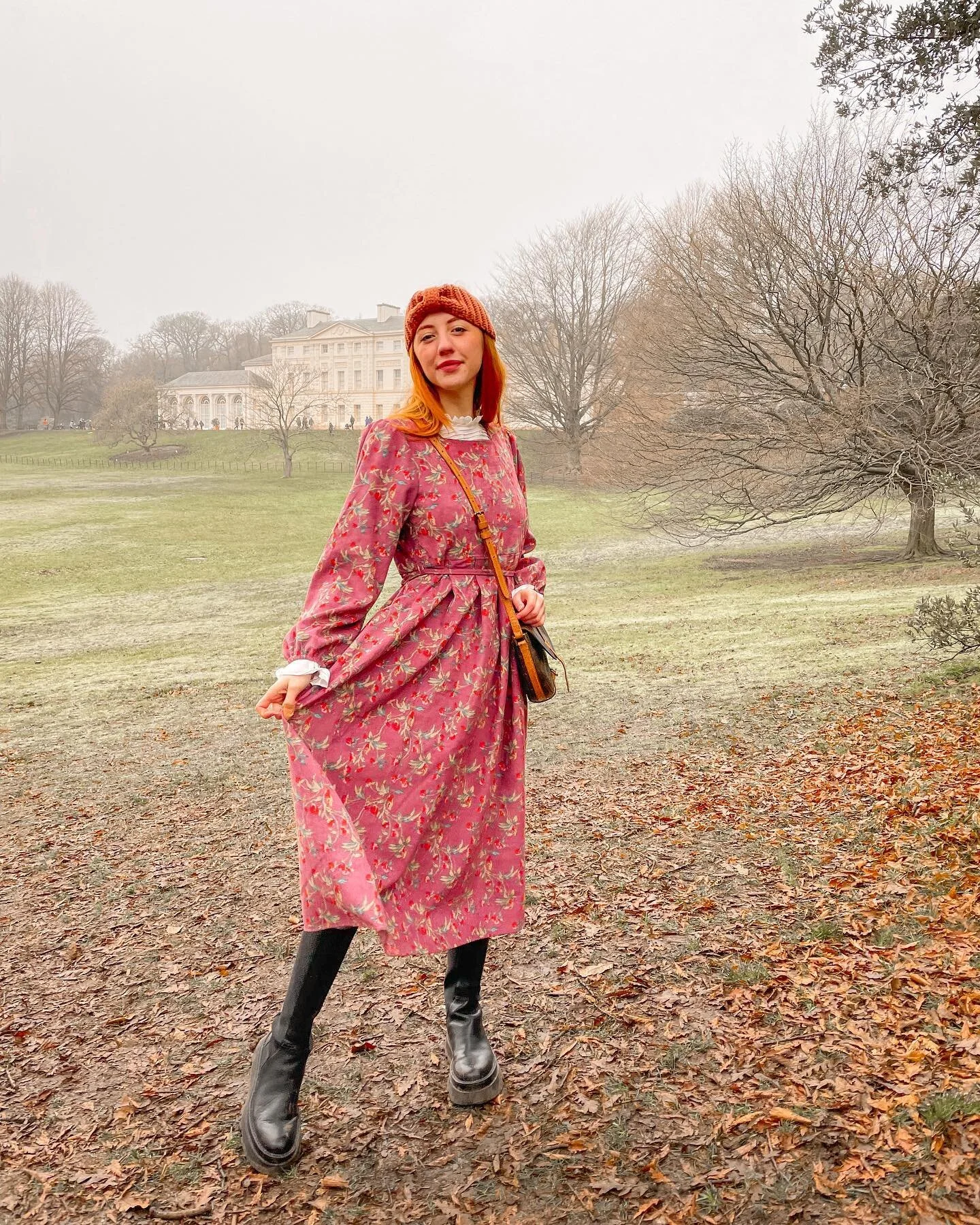 start as you mean to go on 🫖 frosty stroll on the heath to bring in the new year! 🎉