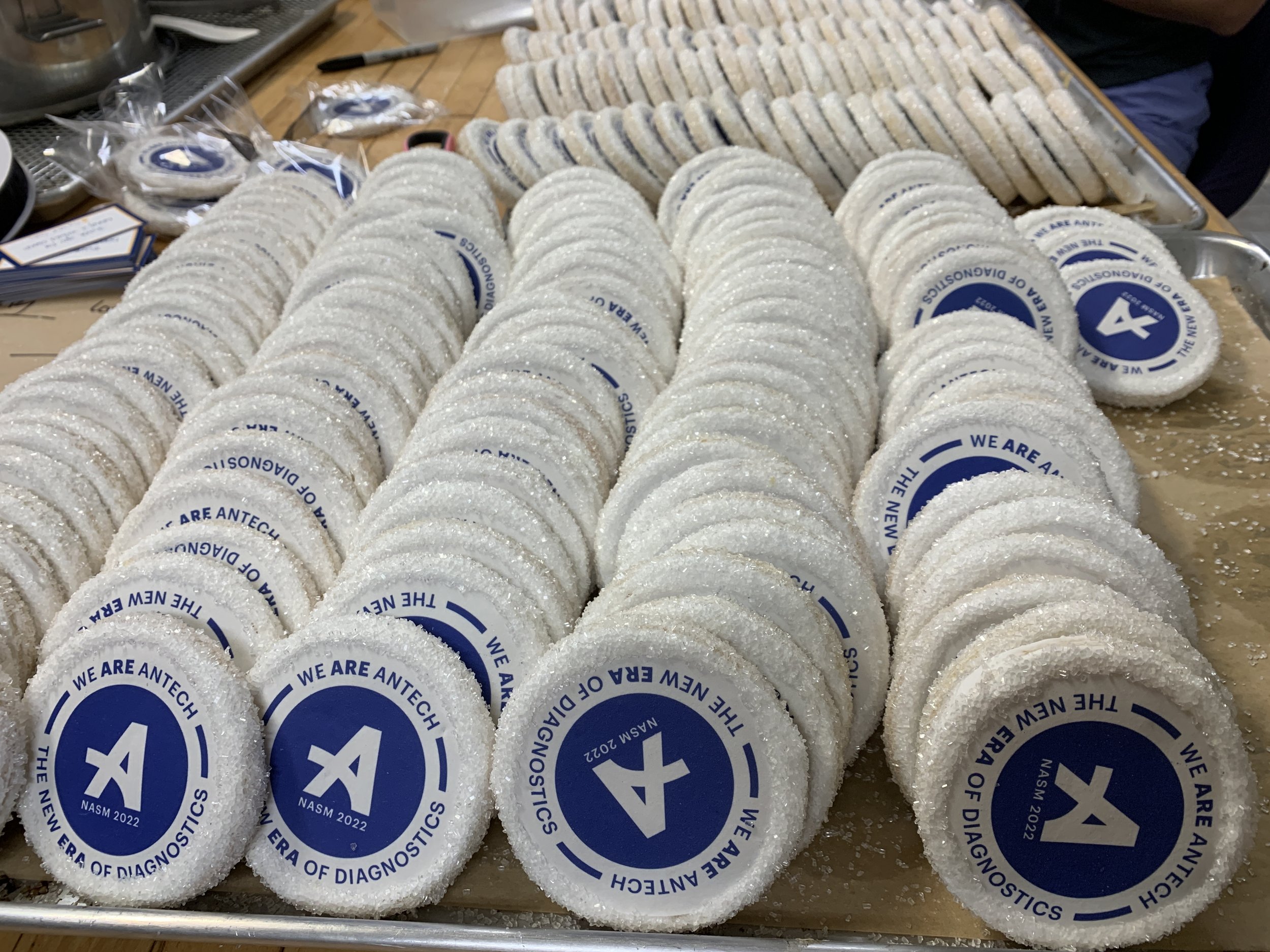 Custom logo cookies 