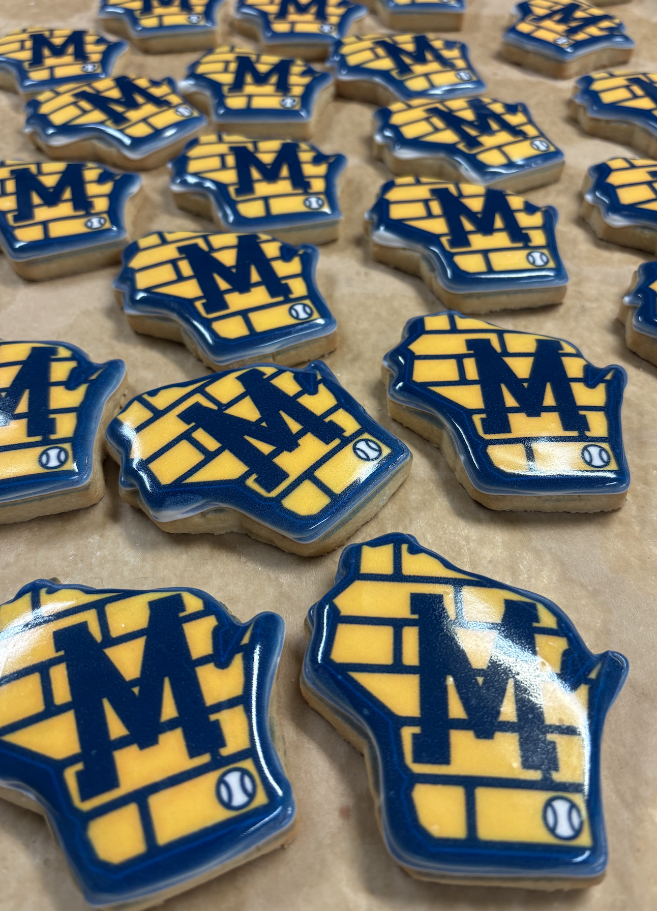 Milwaukee Brewers Baseball custom cookies 