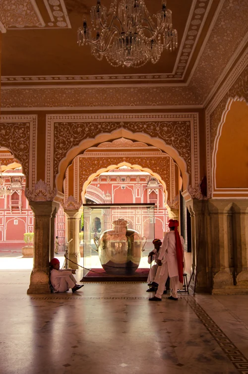 Inside Diwan-i-Khas with view of one of the two silver jars (the largest silver objects in the world) that Madho Singh II took with him on a trip to the England in 1902, full of water from the river Gangas to keep him pure during his time abroad.