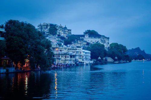 Lake Pichola at dusk