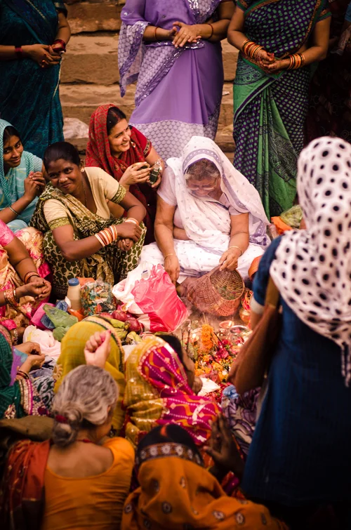 Varanasi_2-1.jpg