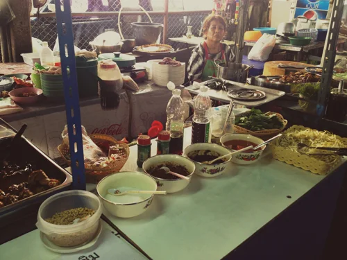 Had lunch in the CBD while waiting for our Myanmar visas to be processed. Ate with the locals, and mixed our own flavours in our pork and chicken soup. Best lunch ever!!