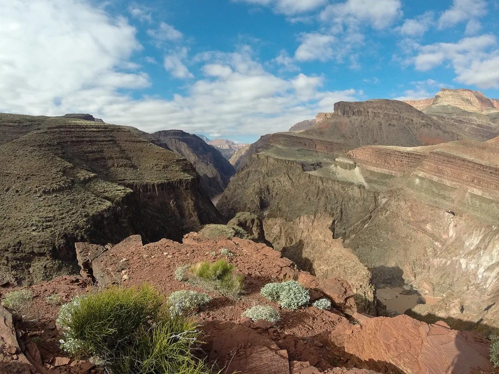 Westward view, Eastern ridge of Mineral Canyon.