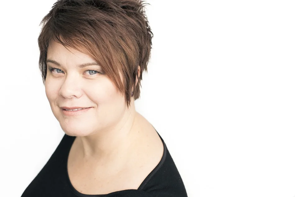 A sneak peek at my headshot session with Peta this weekend. We had a great session and managed to get 3 looks in to round out her portfolio for an upcoming audition. 